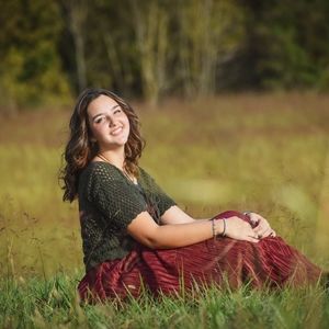 Meet your Posher, Claire